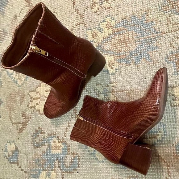 Brown leather boots - Picture 4 of 4